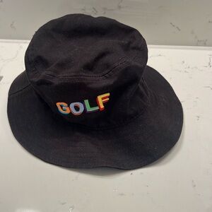 Golf, black bucket hat